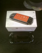 Срочно продам.PSP 3008 slimlite (piano black)