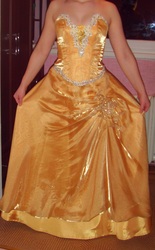 выпускное платье золотистого цвета